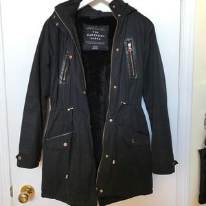 Black Parka With Faux Fur Lining (size Small)
